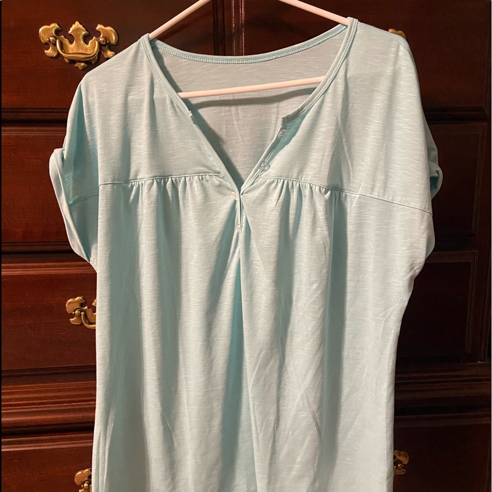 Short sleeve lite teal shirt